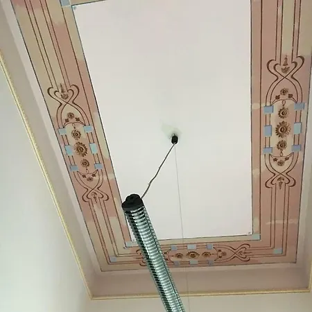 In Edificio Liberty Vicino Al Mare Διαμέρισμα Siderno